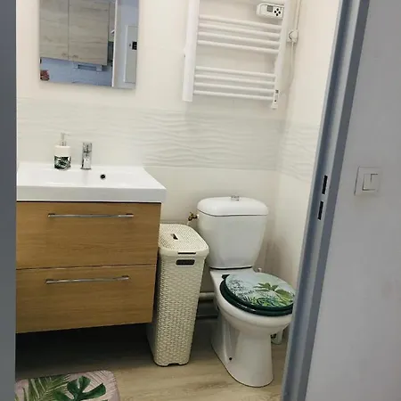 25m2 Climatisé - Wifi Gratuit - Situé 150 Metres - Parking - Avec Balcon La Grande-Motte
